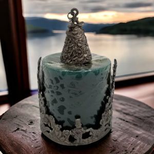 Wrapped Green Candle Holder Snuffer Metal Pillar Christmas Tree Home Decor